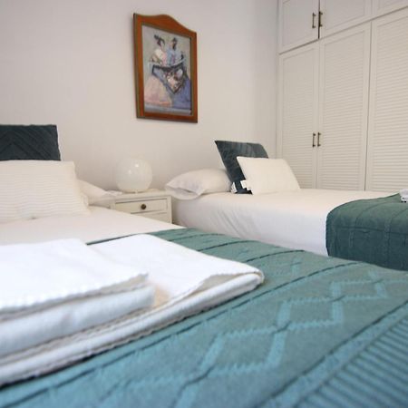 Rentalsevilla Espacioso Apartamento En La Alameda De Hercules Con Parking Ngoại thất bức ảnh